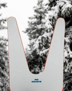 BATALEON_SNOWBOARDS_SURFER-5-2021_9b9ea440-8862-4b58-8b40-89a2568afc0a_1024x1024